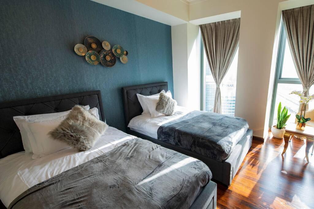 First Class 3Br With Full Burj Khalifa And Fountain View Dubai Exteriör bild